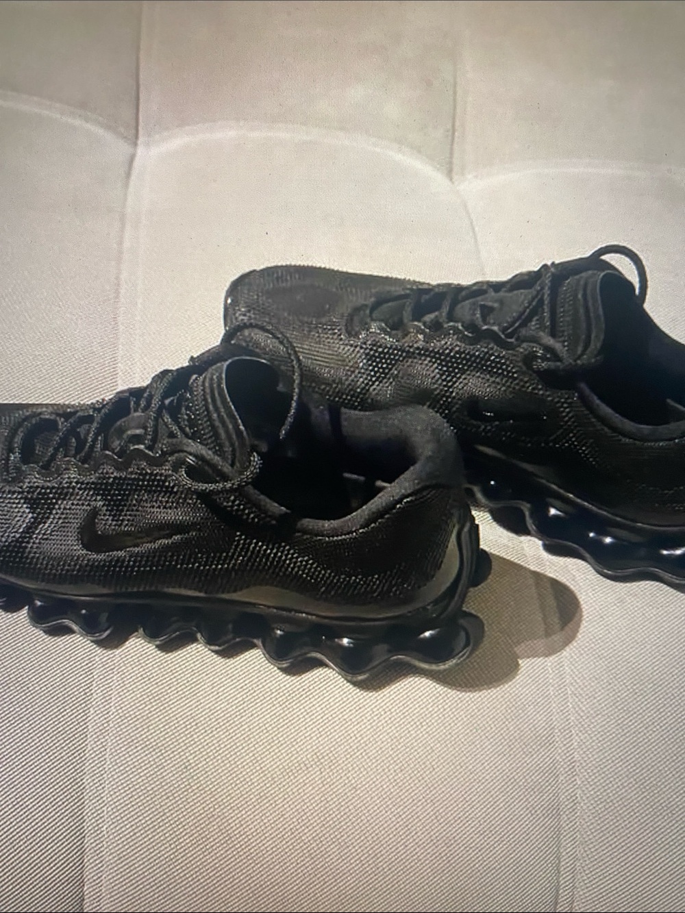 Nike Men's Black Mesh Sneakers with Sculpted Sole